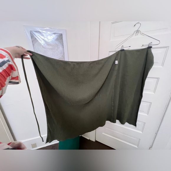 BASERANGE large Brig/wrap skirt, cotton/recycled cotton, ero green - Picture 9 of 10